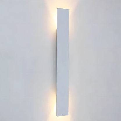 Durable Outdoor Weatherproof Wall Light