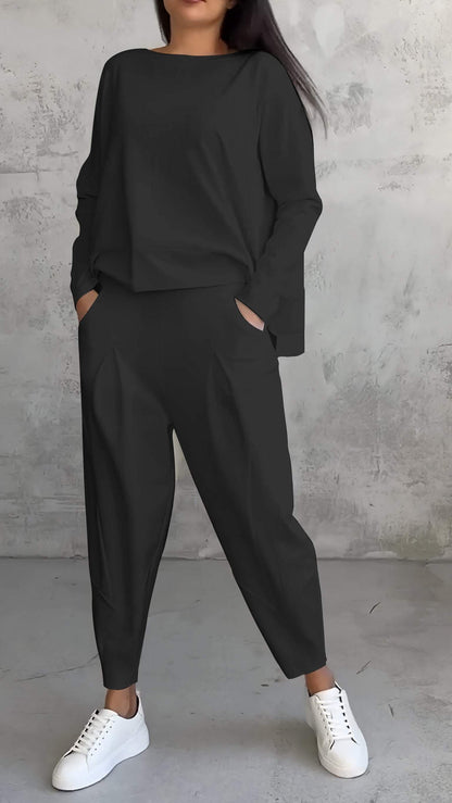 Two-Piece Leisure Suit with Round Neck and Long Sleeves