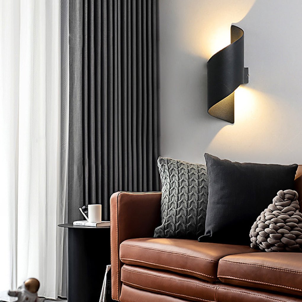 Stylish Spiral LED Outdoor Wall Lamp