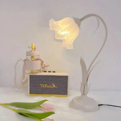 Vintage Style Adjustable Desk Lamp