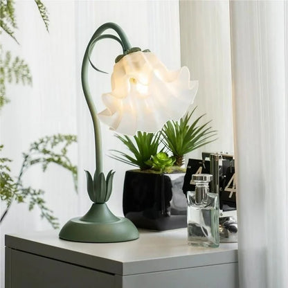 Vintage Style Adjustable Desk Lamp