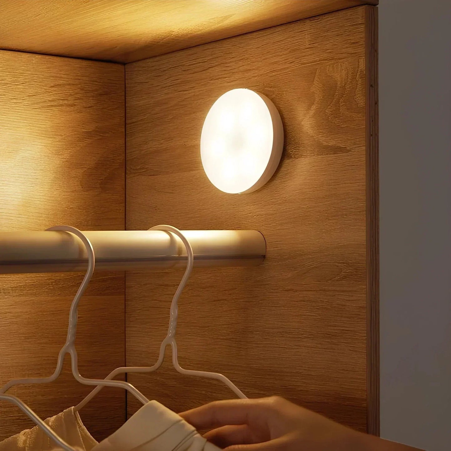 Automatic Battery Powered LED Night Light