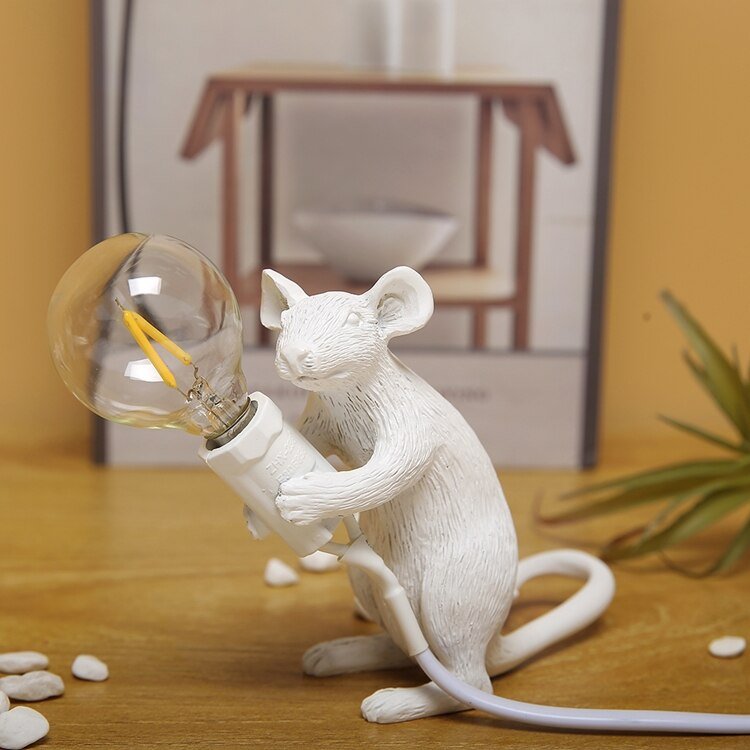 Retro Style Mouse Desk Light