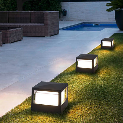 Outdoor Double Head Solar Post Light Lamp
