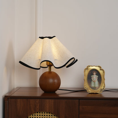 Simple Modern Bedside Table Lamp