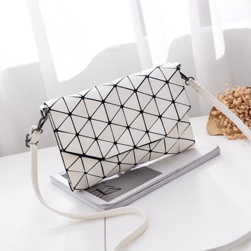 Stylish Patterned Leather Tote Bag