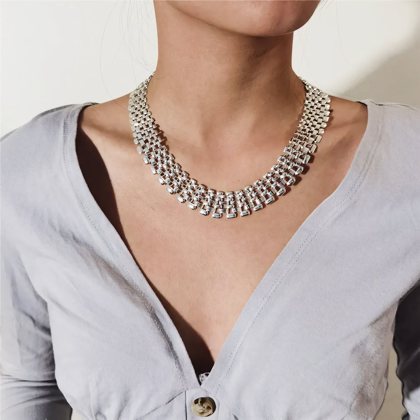 Delicate Thin Bar Chain Choker Necklace