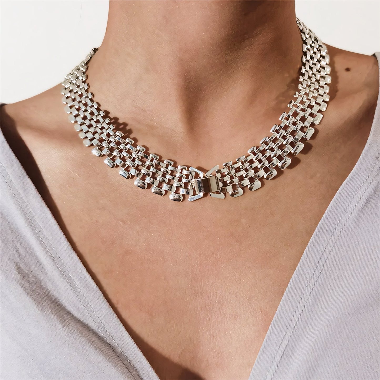 Delicate Thin Bar Chain Choker Necklace