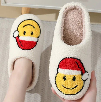WINTERHOOF – Warm, Non-Slip House Slippers with Deer Motif for Winter