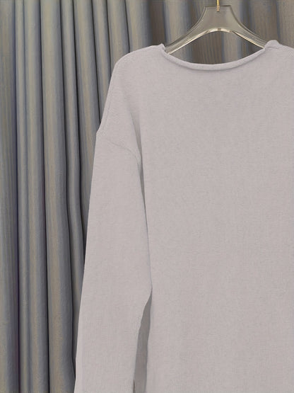 Women's Oversized V-Neck Sweater with Pattern