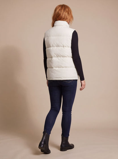 Women's Quilted High-Neck Zip-Up Puffer Vest with Flap Pockets