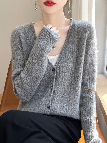 Women's Short Mohair-Look Cable-Knit V-Neck Cardigan with Ribbed Cuffs