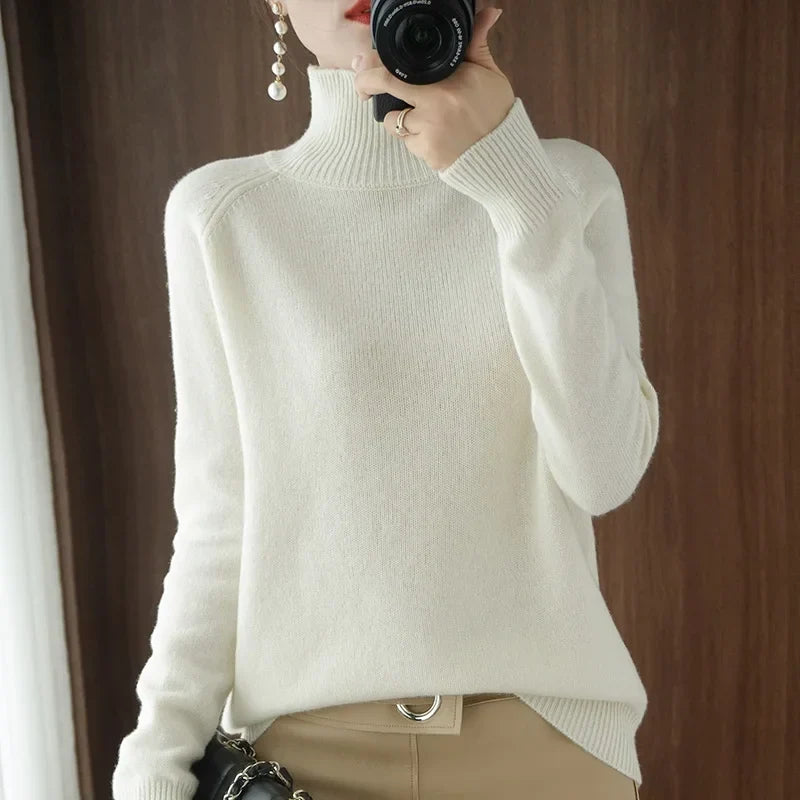 Women's Soft Merino Wool Turtleneck Knit Sweater