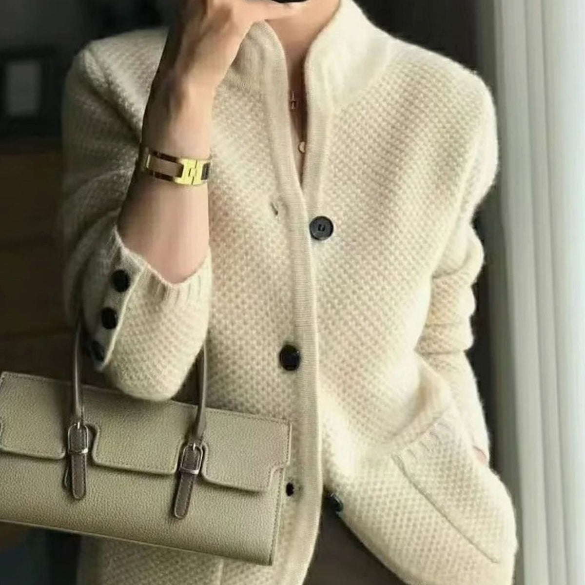 Women's V-Neck Open-Pocket Knit Button Cardigan Sweater