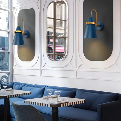 Classic Chic Wall Light